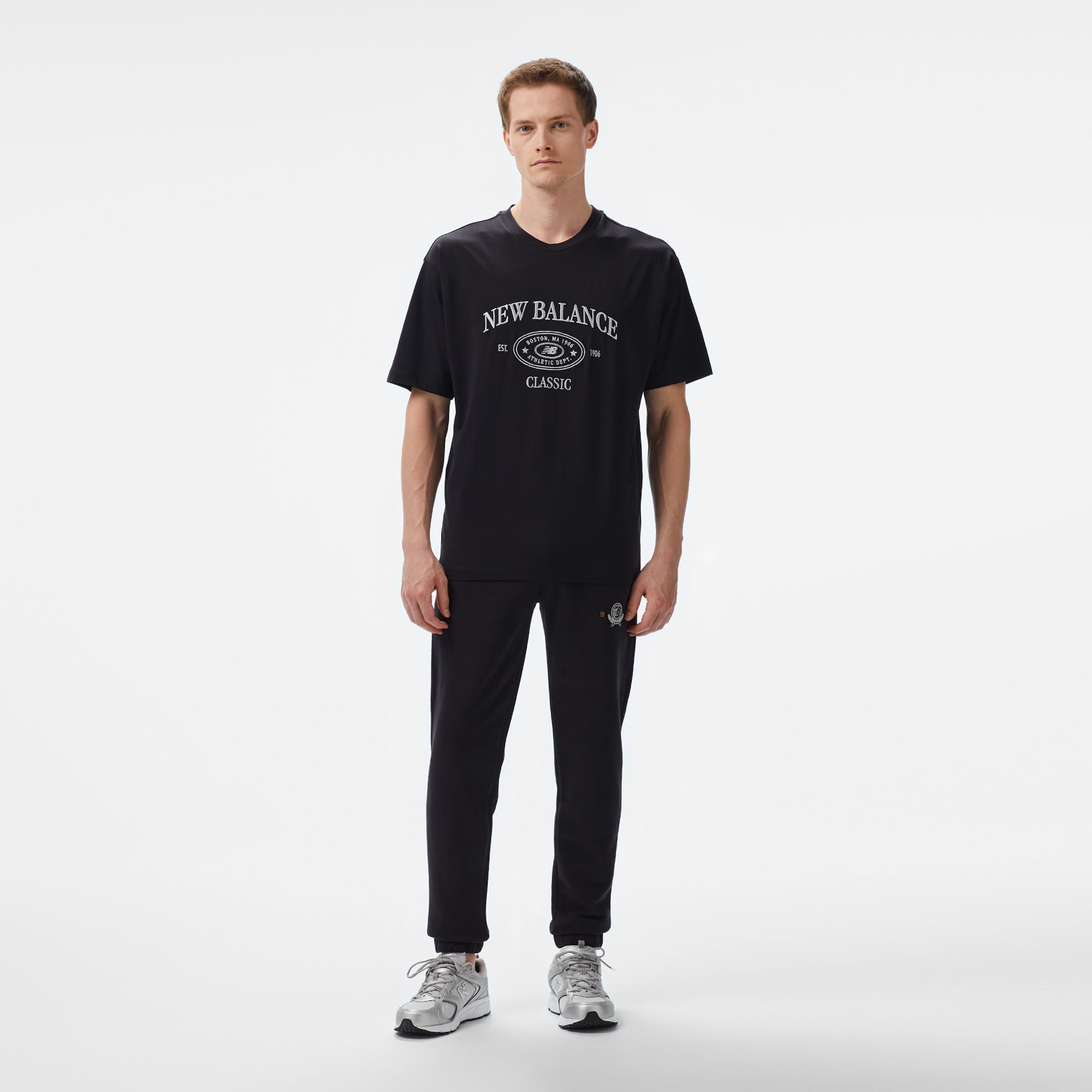 New Balance Lifestyle Erkek Siyah T-Shirt