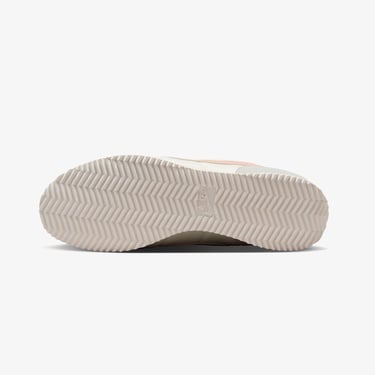  Nike Cortez Kadın Beyaz Spor Ayakkabı