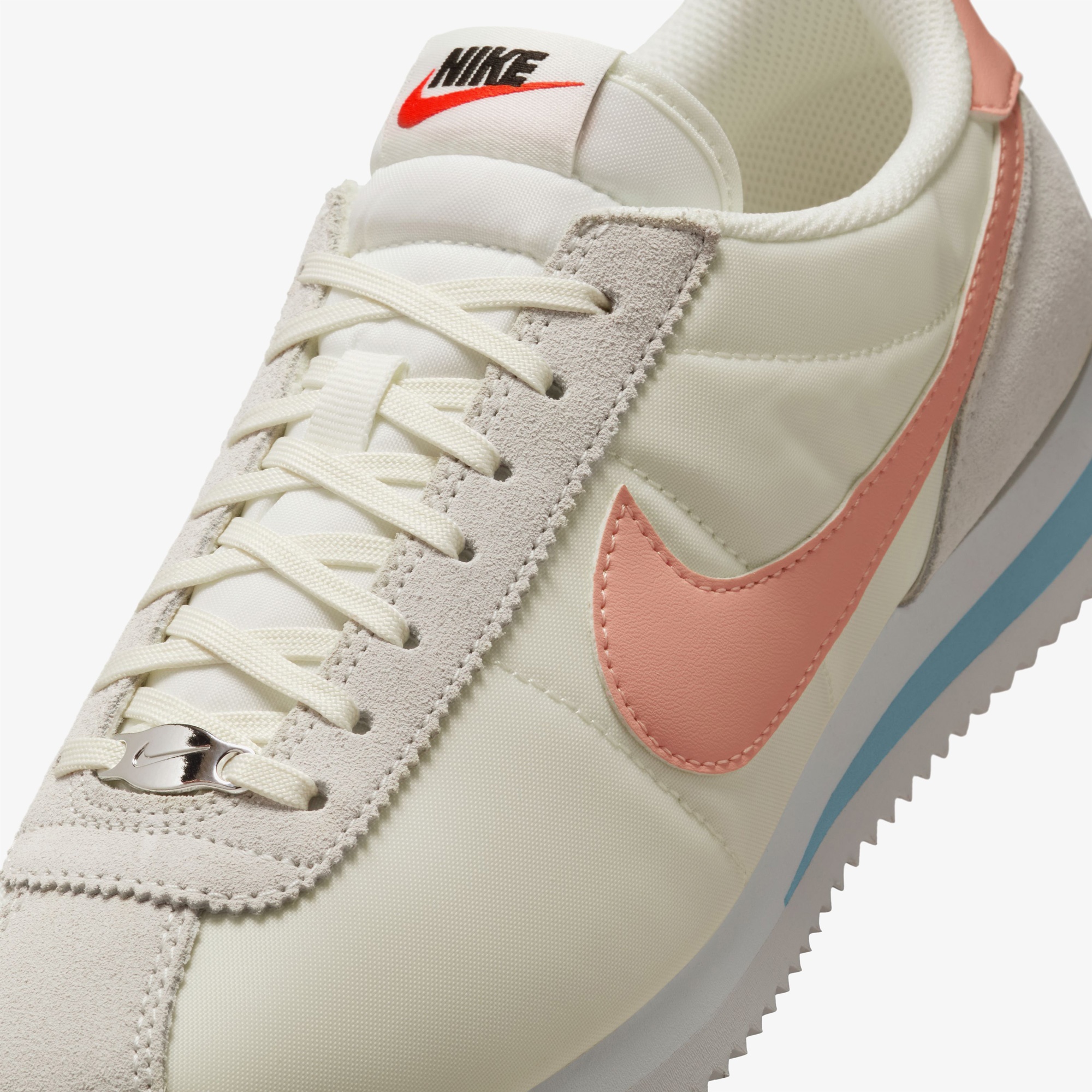 Nike Cortez Kadın Beyaz Spor Ayakkabı