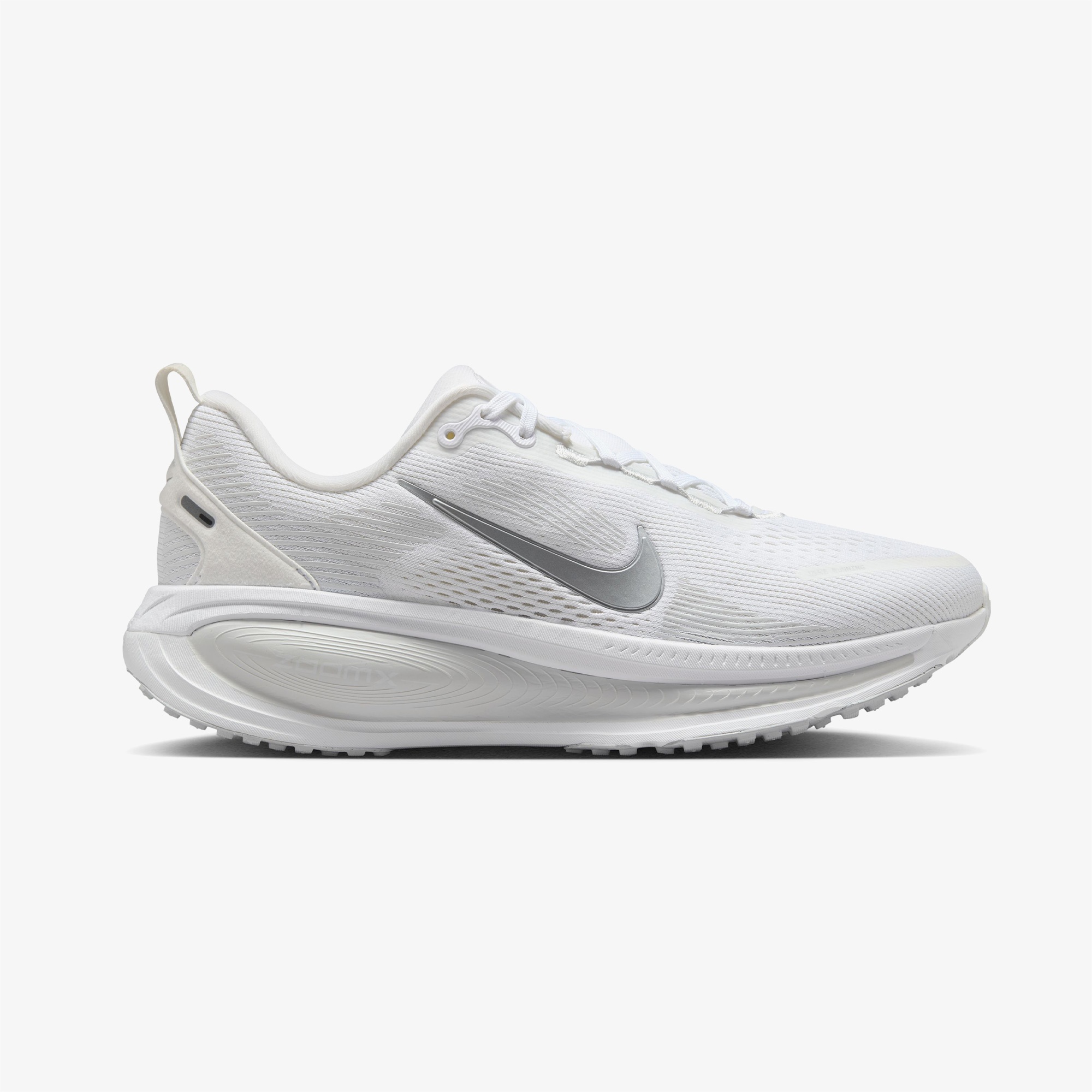 Nike Vomero 18 Kadın Beyaz Koşu Ayakkabısı