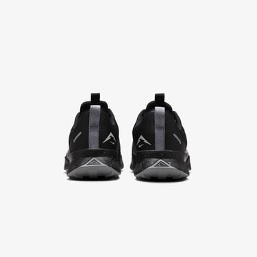  Nike Juniper Trail 3 Kadın Siyah Koşu Ayakkabısı