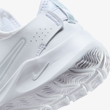  Nike Flex Runner 3 Çocuk Beyaz Koşu Ayakkabısı