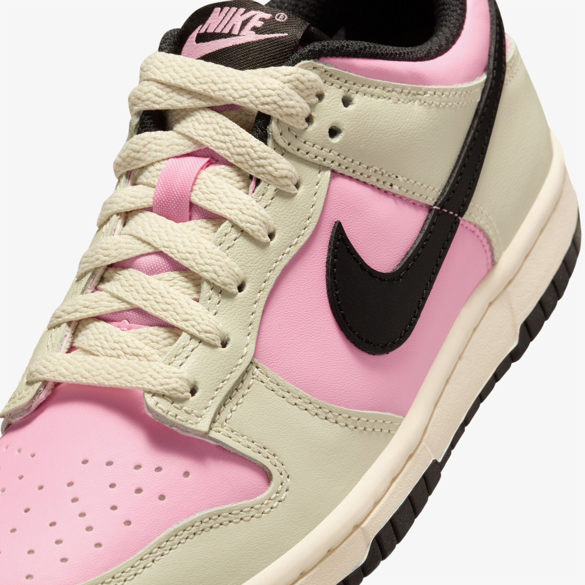 Nike Dunk Low Pembe Spor Ayakkabı