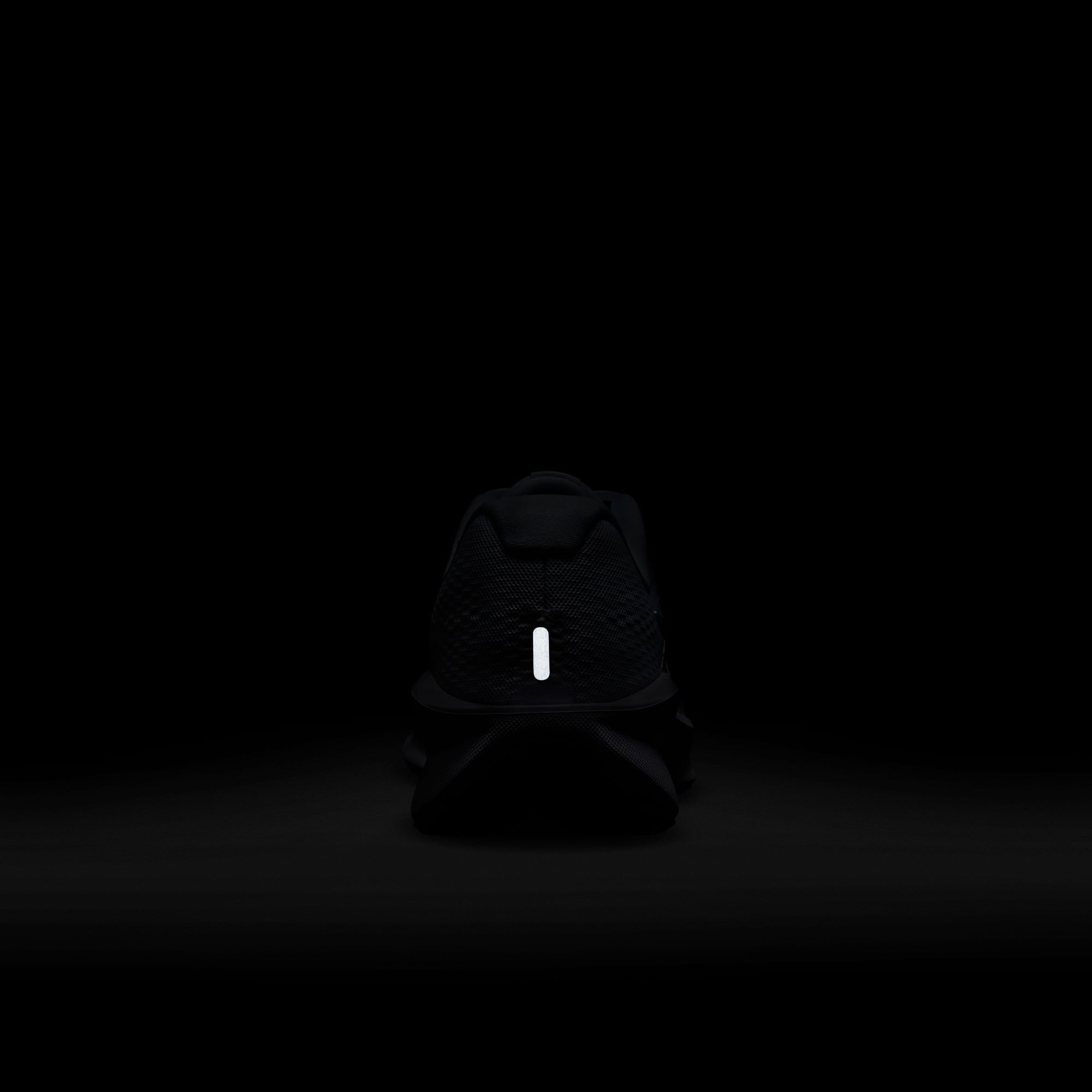 Nike Downshifter 13 Erkek Beyaz Koşu Ayakkabısı