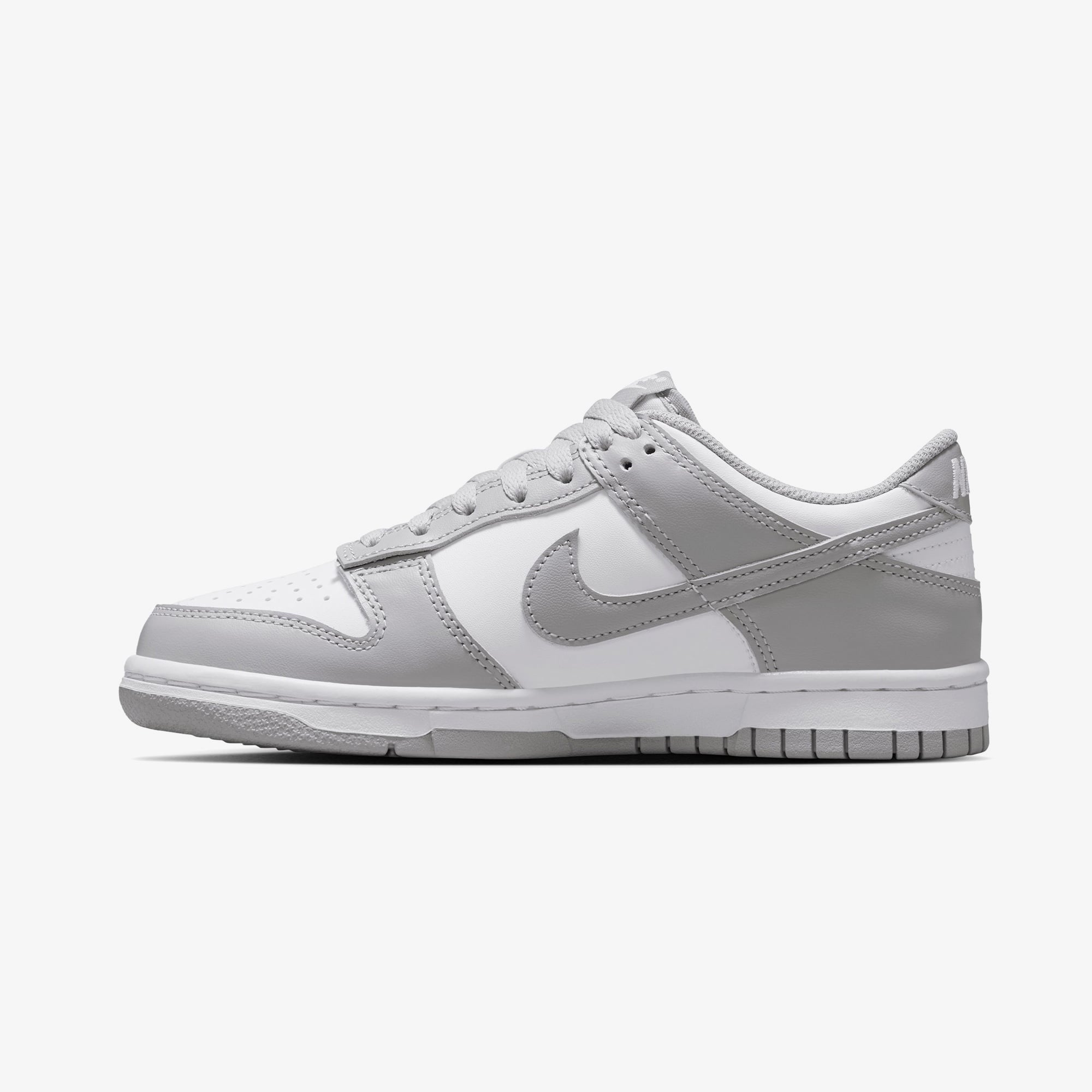 Nike Dunk Low Gri/Beyaz Spor Ayakkabı