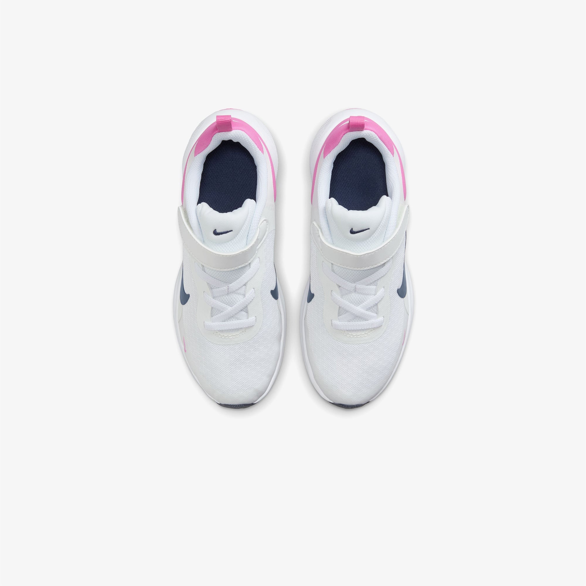 Nike Revolution 7 Çocuk Beyaz Koşu Ayakkabısı