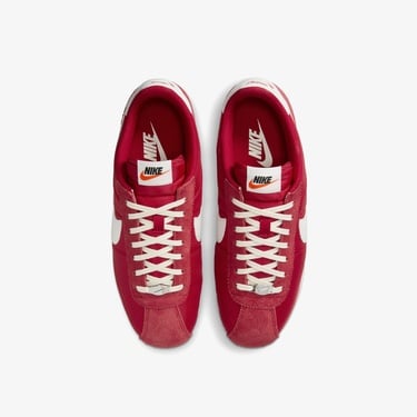  Nike Cortez Kadın Kırmızı Spor Ayakkabı