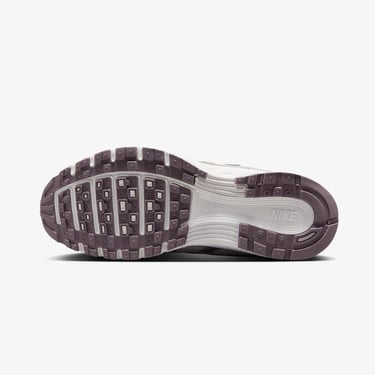  Nike P-6000 Kadın Gri Spor Ayakkabı