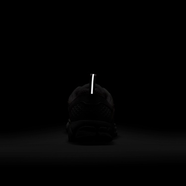  Nike Vomero 5 Pembe Spor Ayakkabı