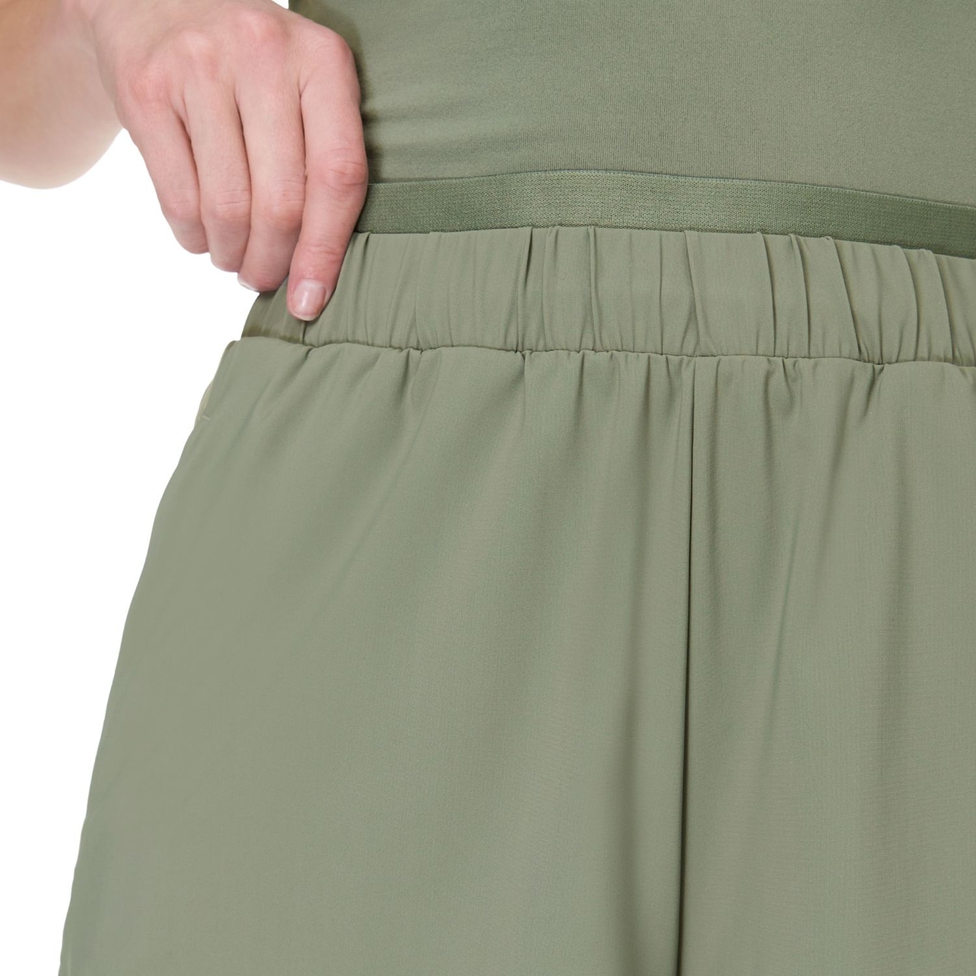 Sweaty Betty Explorer Elevated 3 Short Kadın Yeşil Şort