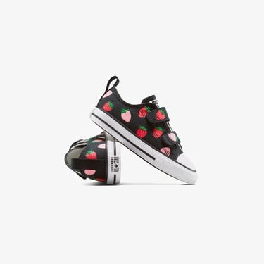  Converse Chuck Taylor All Star Strawberries Çocuk Siyah Sneaker