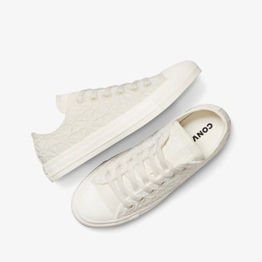  Converse Chuck Taylor All Star Textured Material Unisex Krem Sneaker