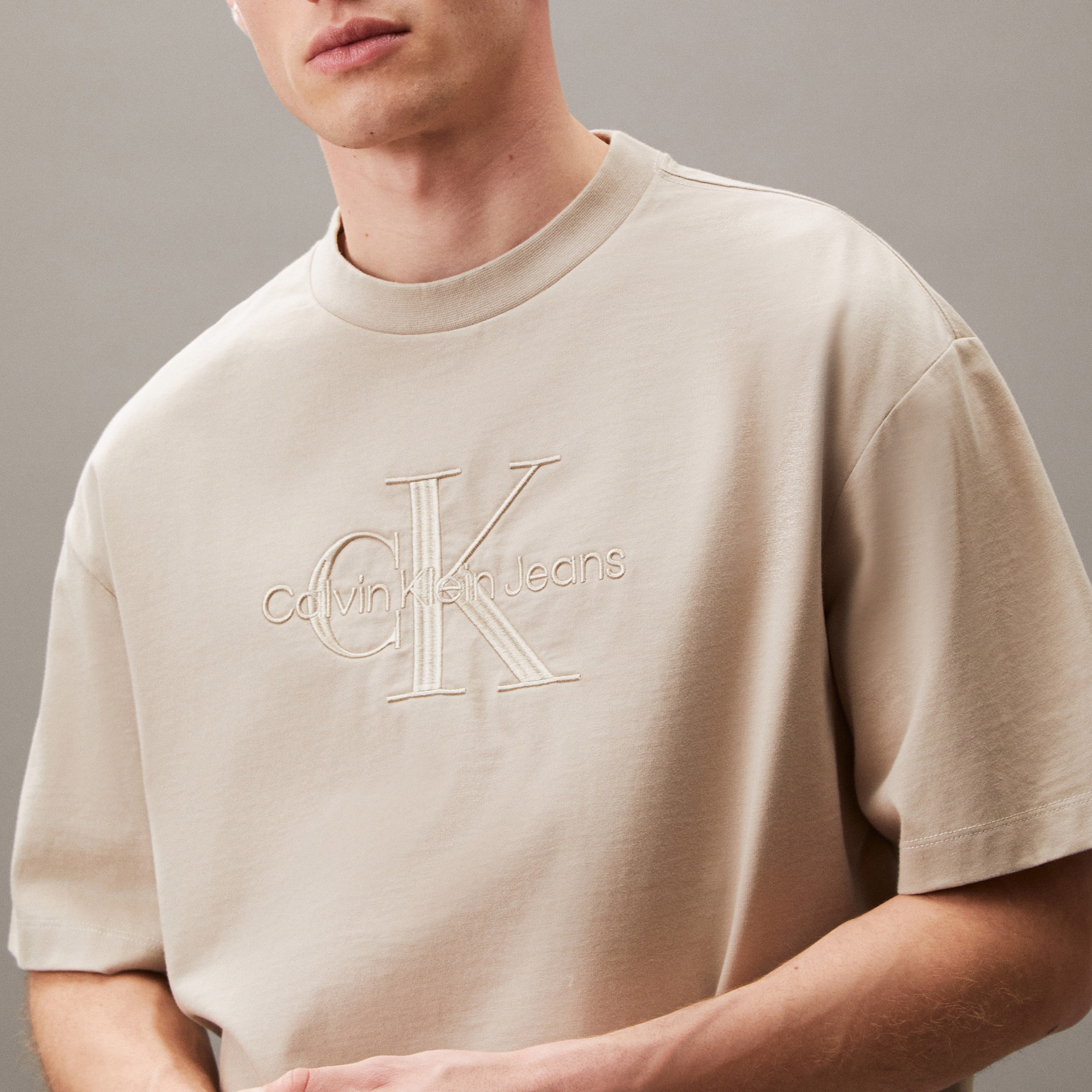 Calvin Klein Low Erkek Bej T-Shirt