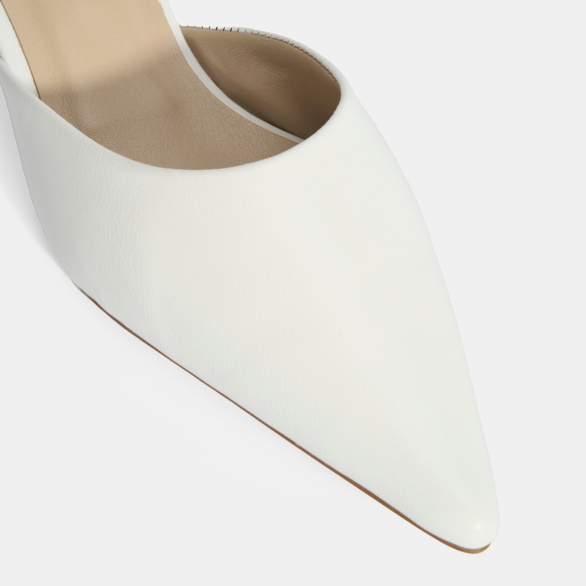 Kadın Beyaz Topuklu Deri Terlik