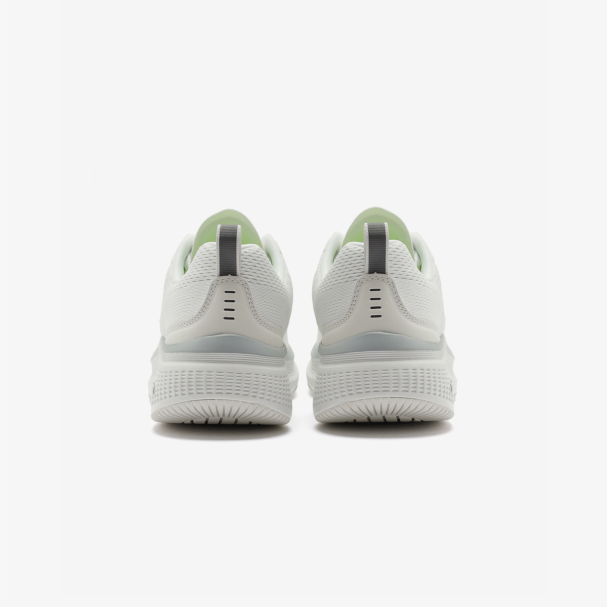 Skechers Go Run Elevate 2.0 Fluid Motion Erkek Beyaz Spor Ayakkabı