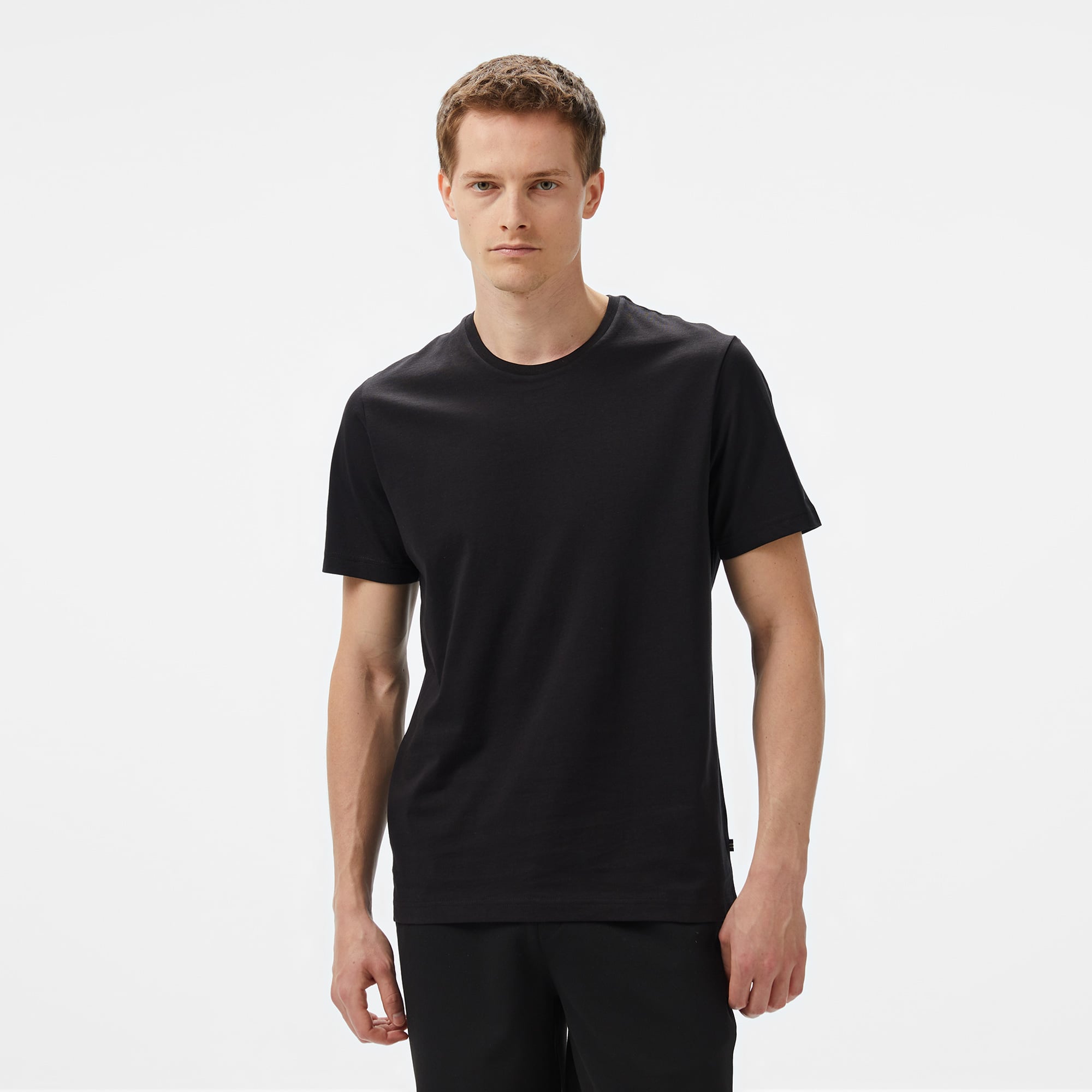  Nautica Erkek Siyah Regular Fit T-Shirt