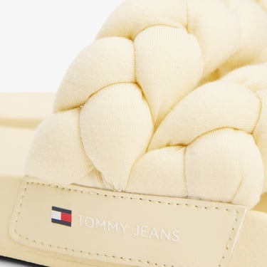  Tommy Jeans Logolu Kalın Örgülü Çift Bantlı Kadın Bej Terlik