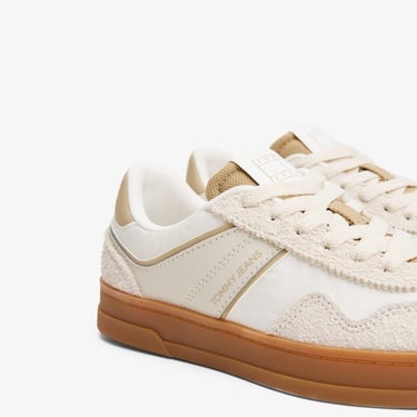  Tommy Hilfiger Greenwich Mix Media Kadın Bej Spor Ayakkabı