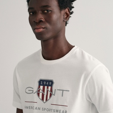  GANT Erkek Beyaz Regular Fit Bisiklet Yaka Logolu T-shirt