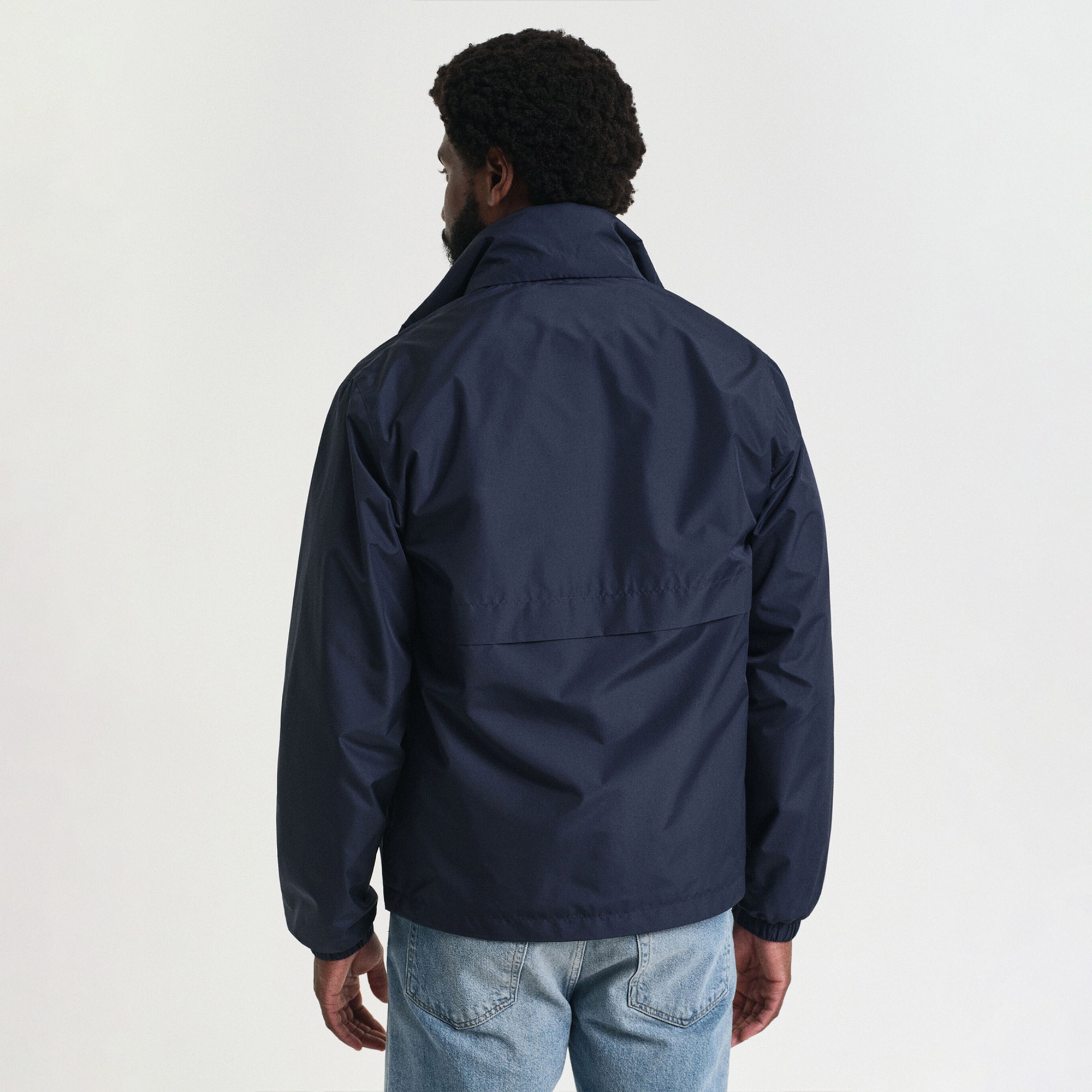 GANT Erkek Lacivert Regular Fit Kapüşonlu Rüzgarlık