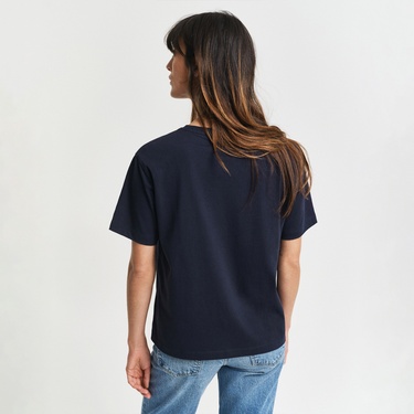  GANT Kadın Lacivert Relaxed Fit Bisiklet Yaka Logolu T-Shirt