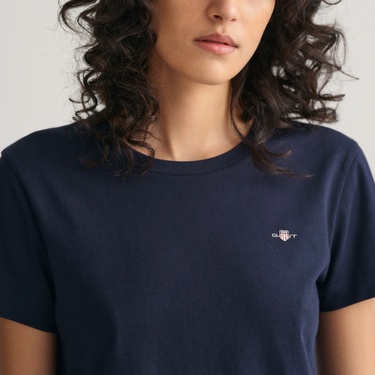  GANT Kadın Lacivert Regular Fit Bisiklet Yaka T-Shirt