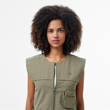  Lacoste Kadın Regular Fit Kolsuz Fermuarlı Haki Gömlek