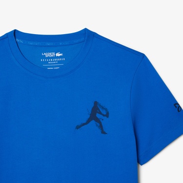  Lacoste Tennis x Novak Djokovic Erkek Bisiklet Yaka Baskılı Lacivert T-Shirt & Şapka Seti