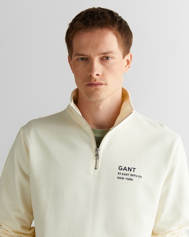  GANT Erkek Krem Regular Fit Yarım Fermuarlı Logolu Sweatshirt