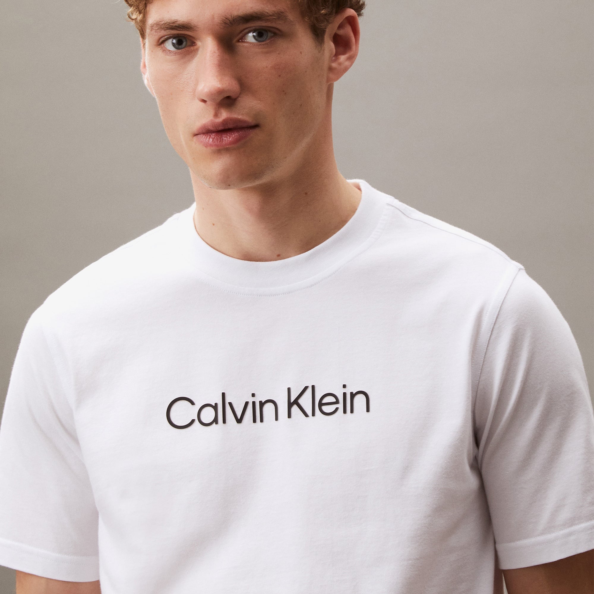 Calvin Klein Graphic Erkek Beyaz T-Shirt