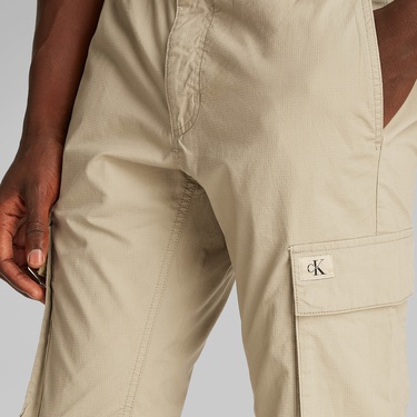  Calvin Klein Skinny Cargo Erkek Bej Pantolon