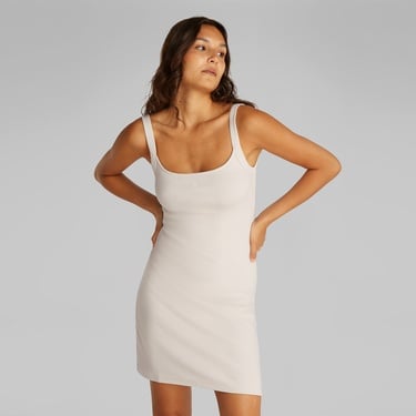  Calvin Klein Kadın Bej Elbise