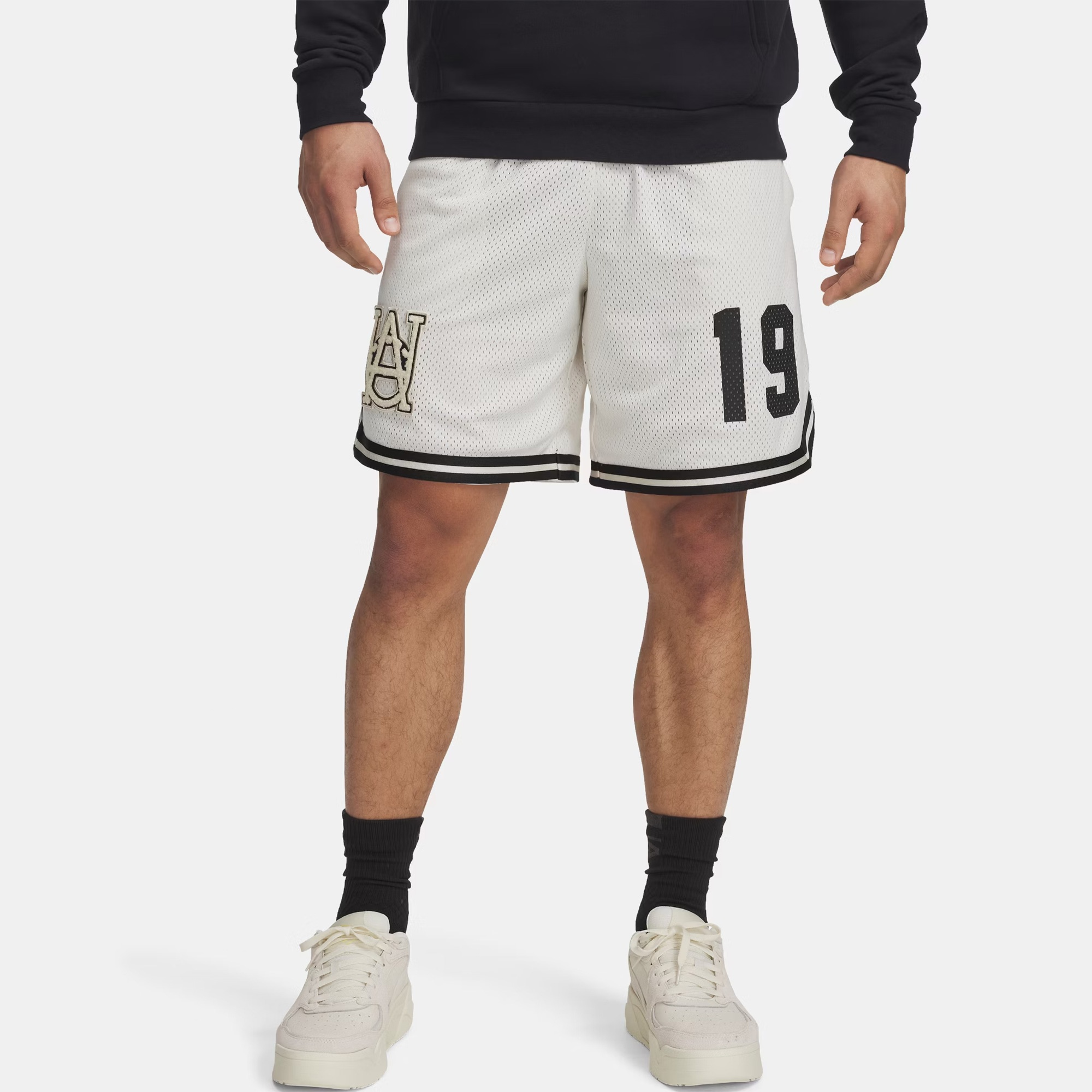 Under Armour Courtside Hoops Erkek Beyaz Basketbol Şortu