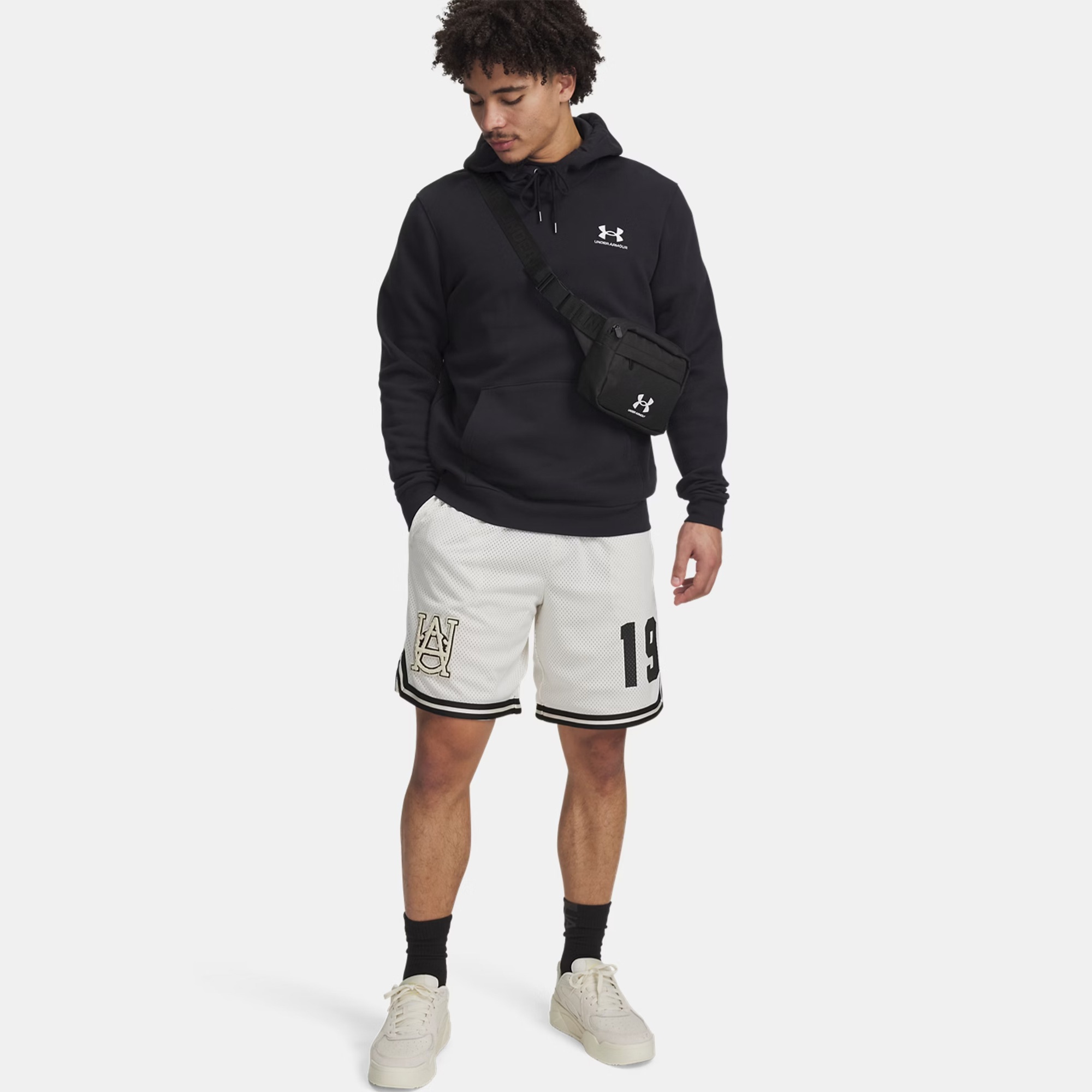 Under Armour Courtside Hoops Erkek Beyaz Basketbol Şortu