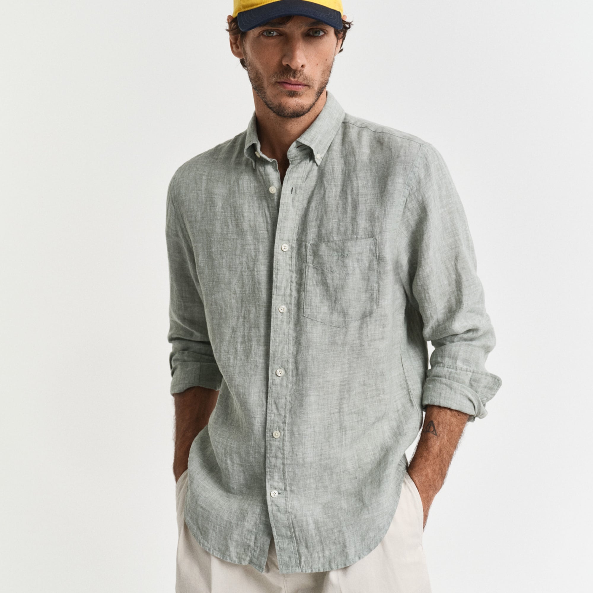 GANT Erkek Yeşil Regular Fit Düğmeli Yaka Keten Gömlek