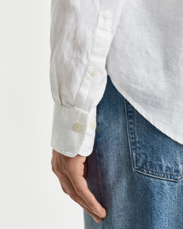  GANT Erkek Beyaz Regular Fit Düğmeli Yaka Keten Gömlek
