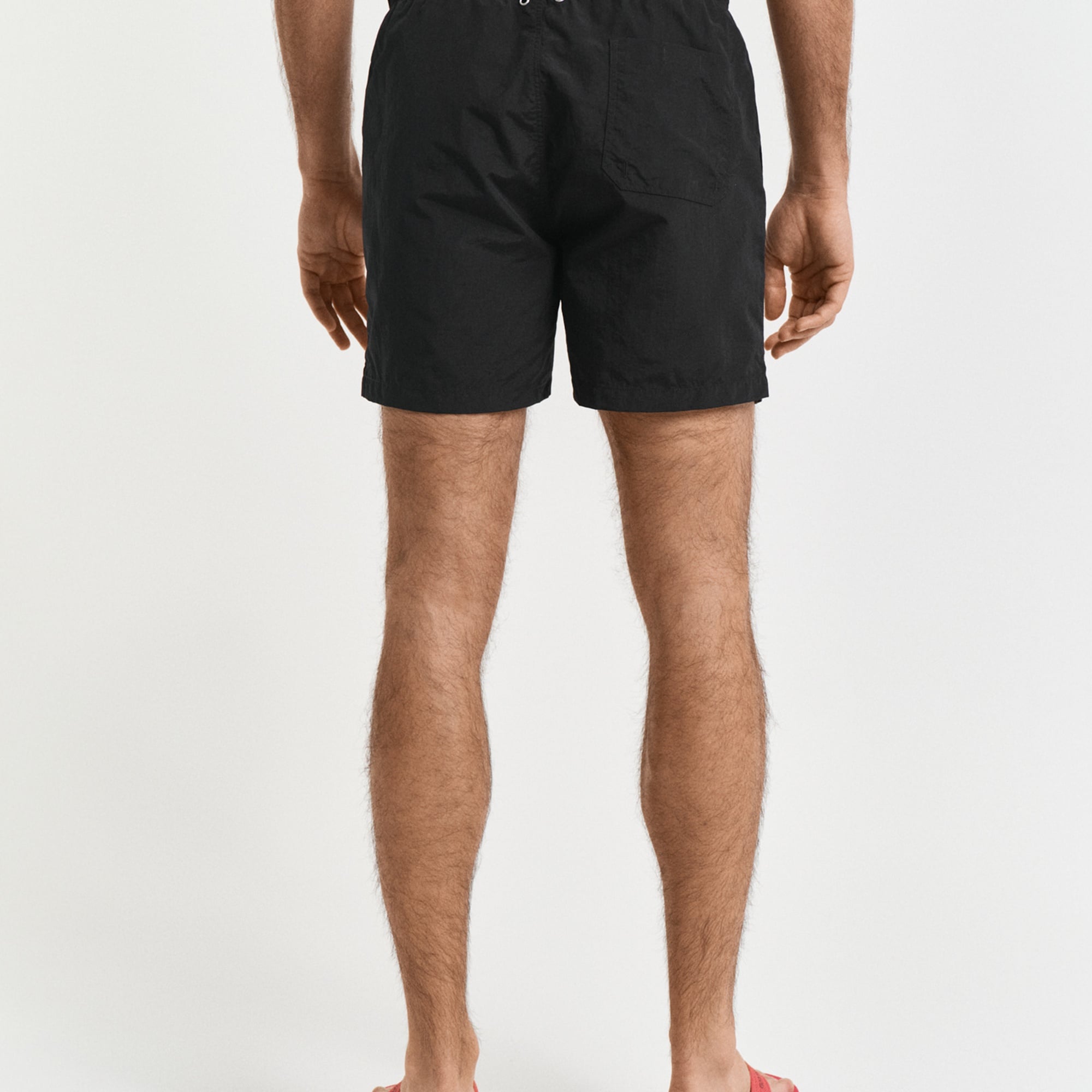 GANT Erkek Siyah Regular Fit Mayo Şort