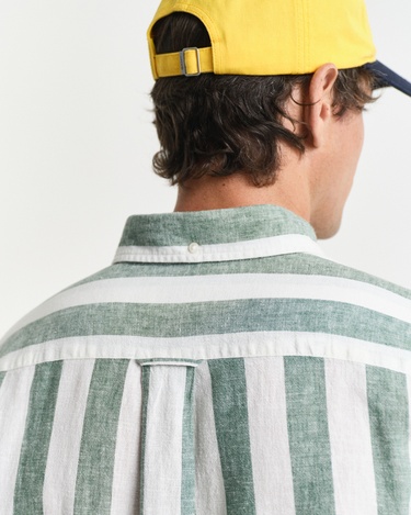  GANT Erkek Yeşil Regular Fit Düğmeli Yaka Çizgili Gömlek