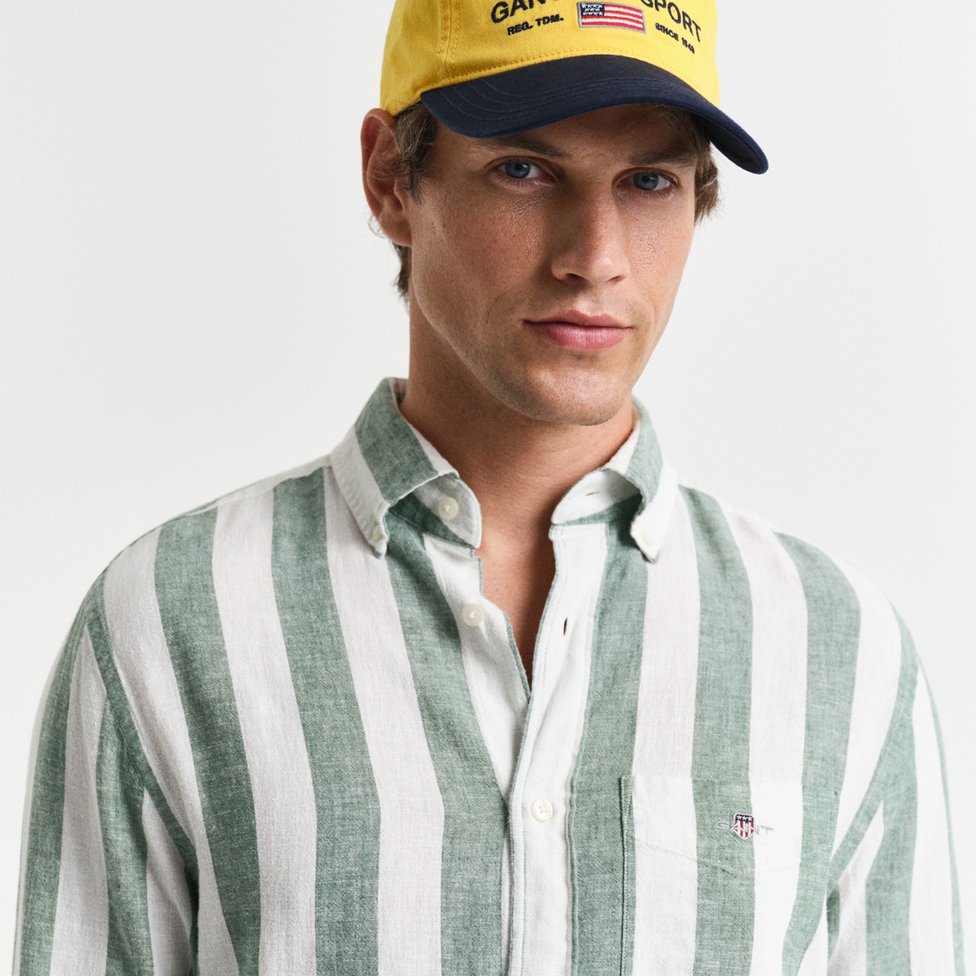 GANT Erkek Yeşil Regular Fit Düğmeli Yaka Çizgili Gömlek