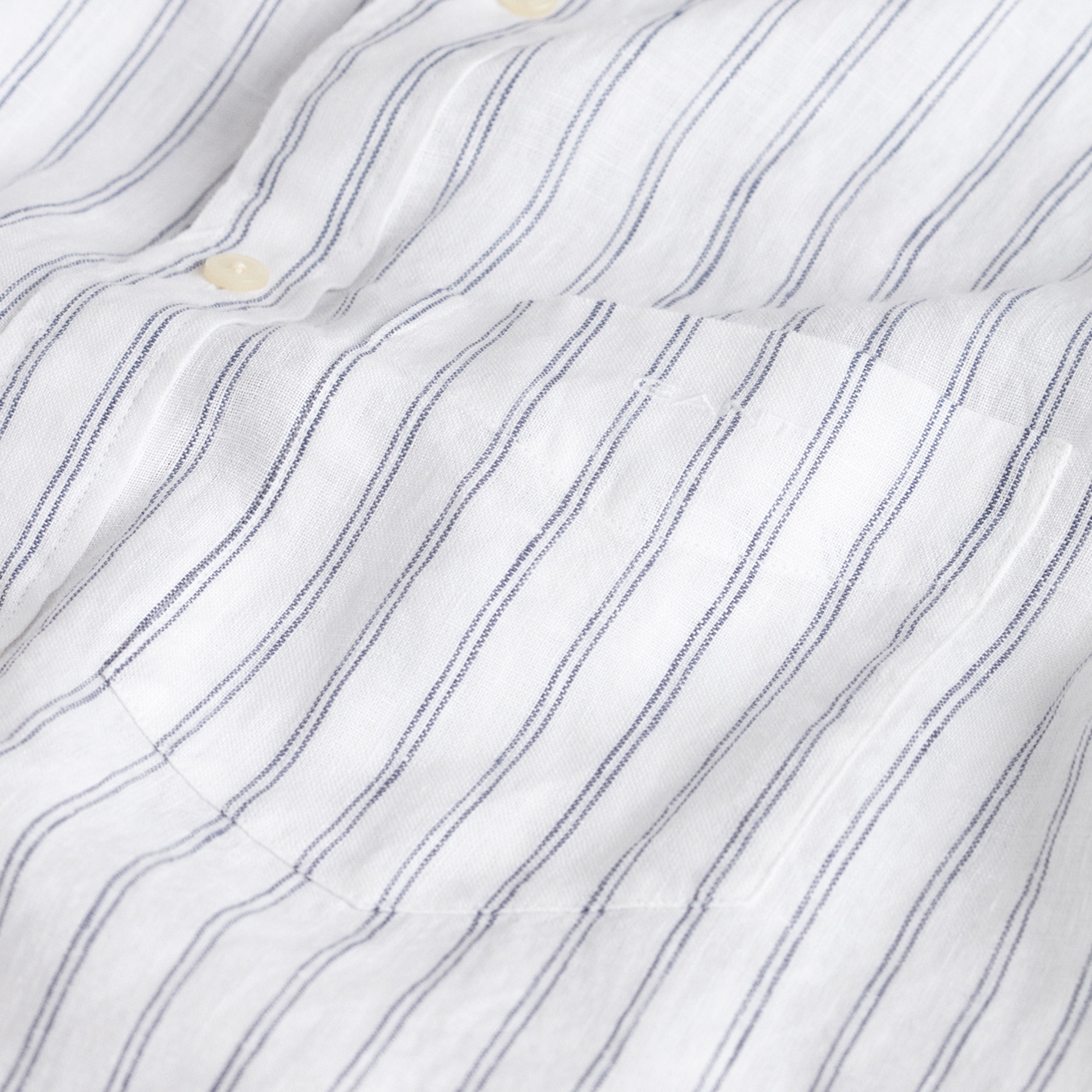 GANT Erkek Beyaz Regular Fit Düğmeli Yaka Çizgili Gömlek