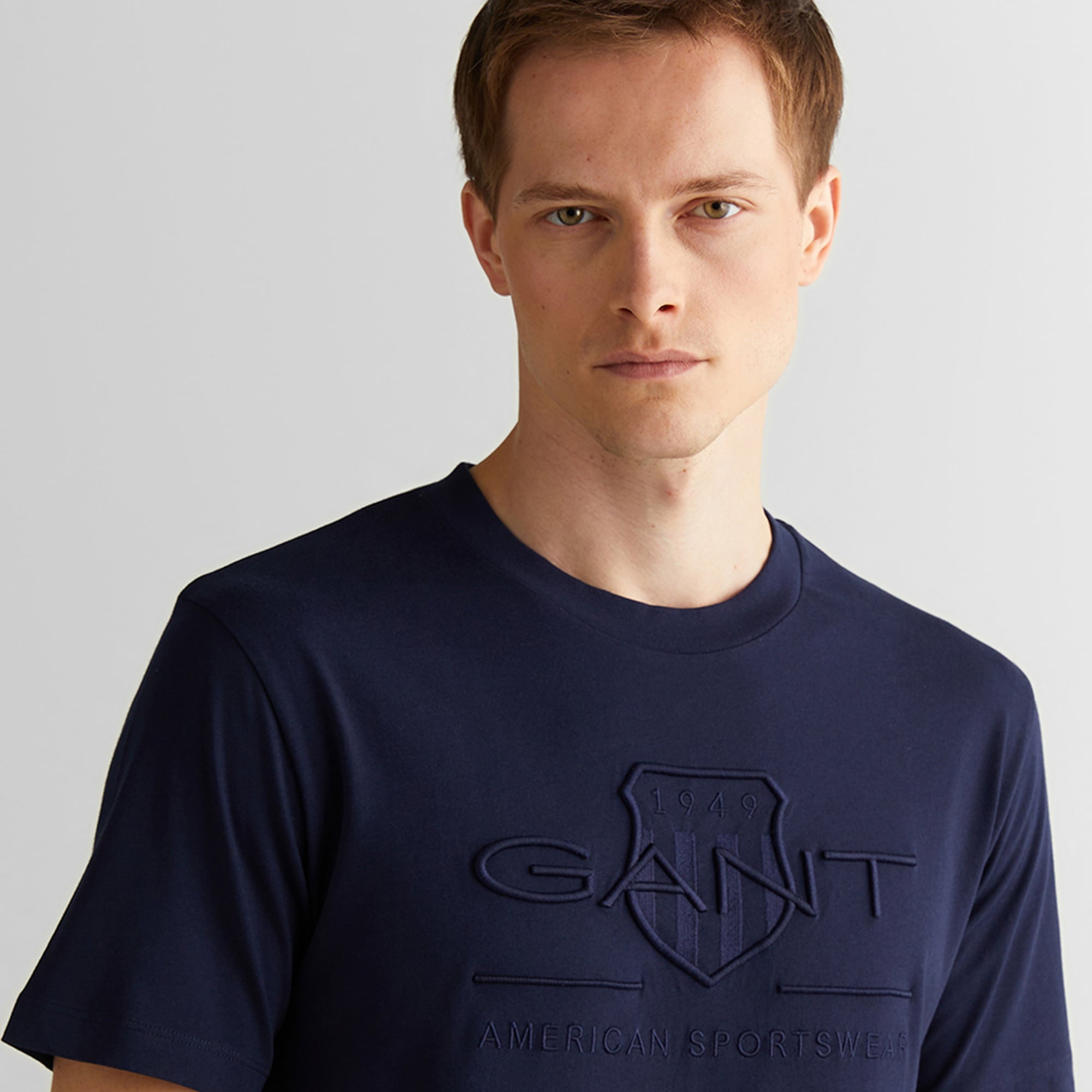 GANT Erkek Lacivert Regular Fit Bisiklet Yaka Logolu T-Shirt