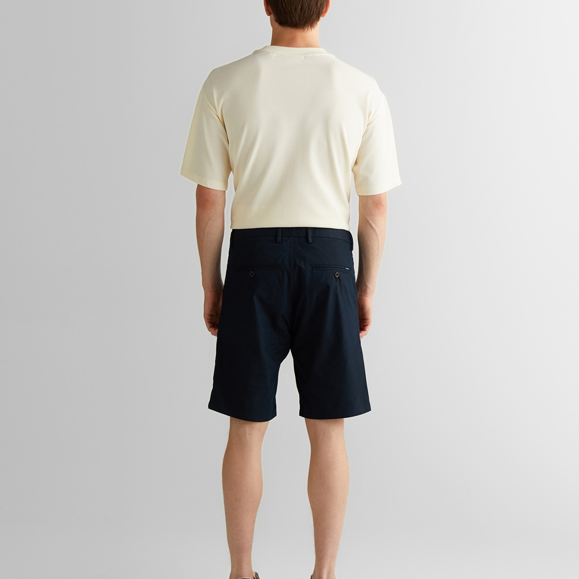 GANT Erkek Siyah Slim Fit Şort