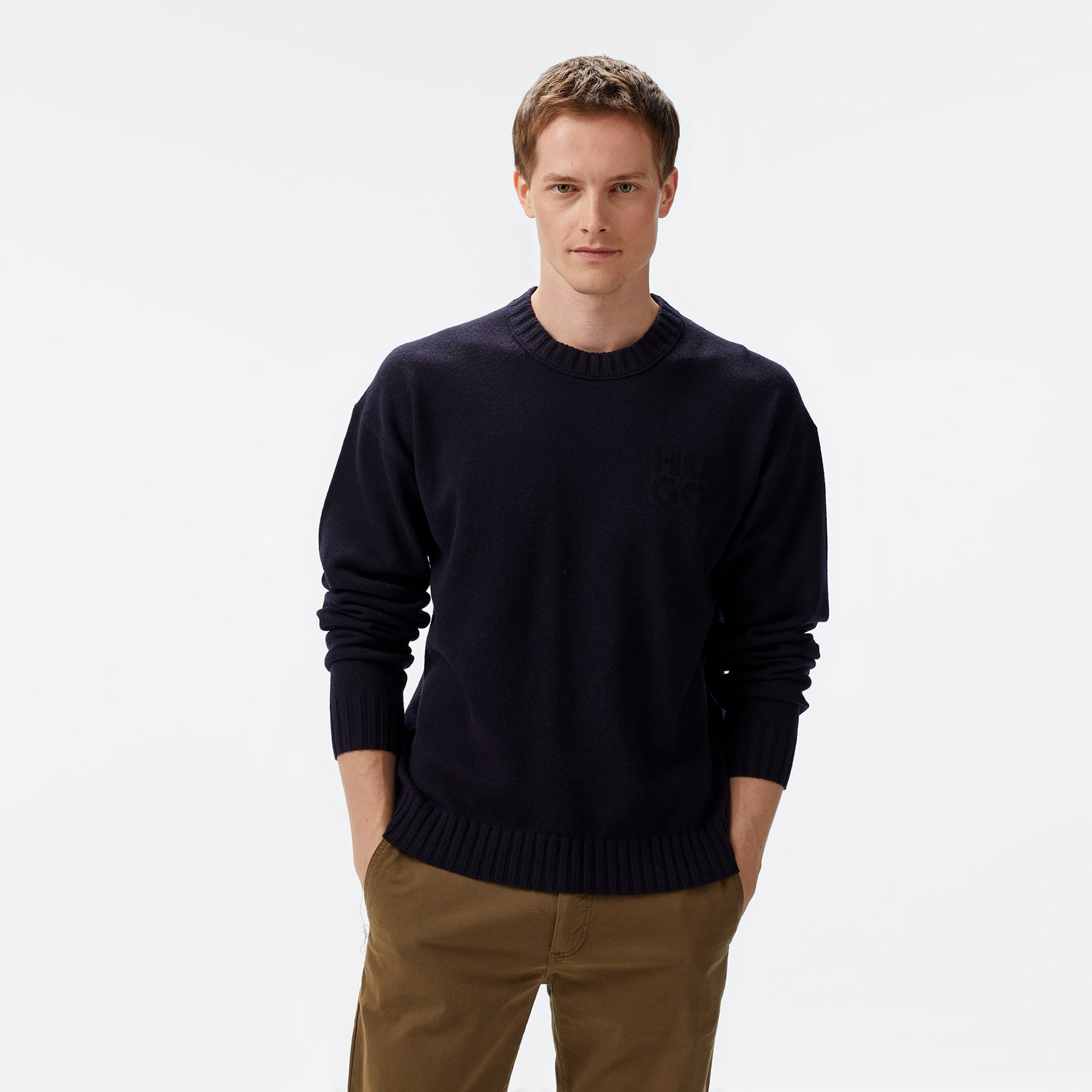  Hugo Erkek Lacivert Kazak