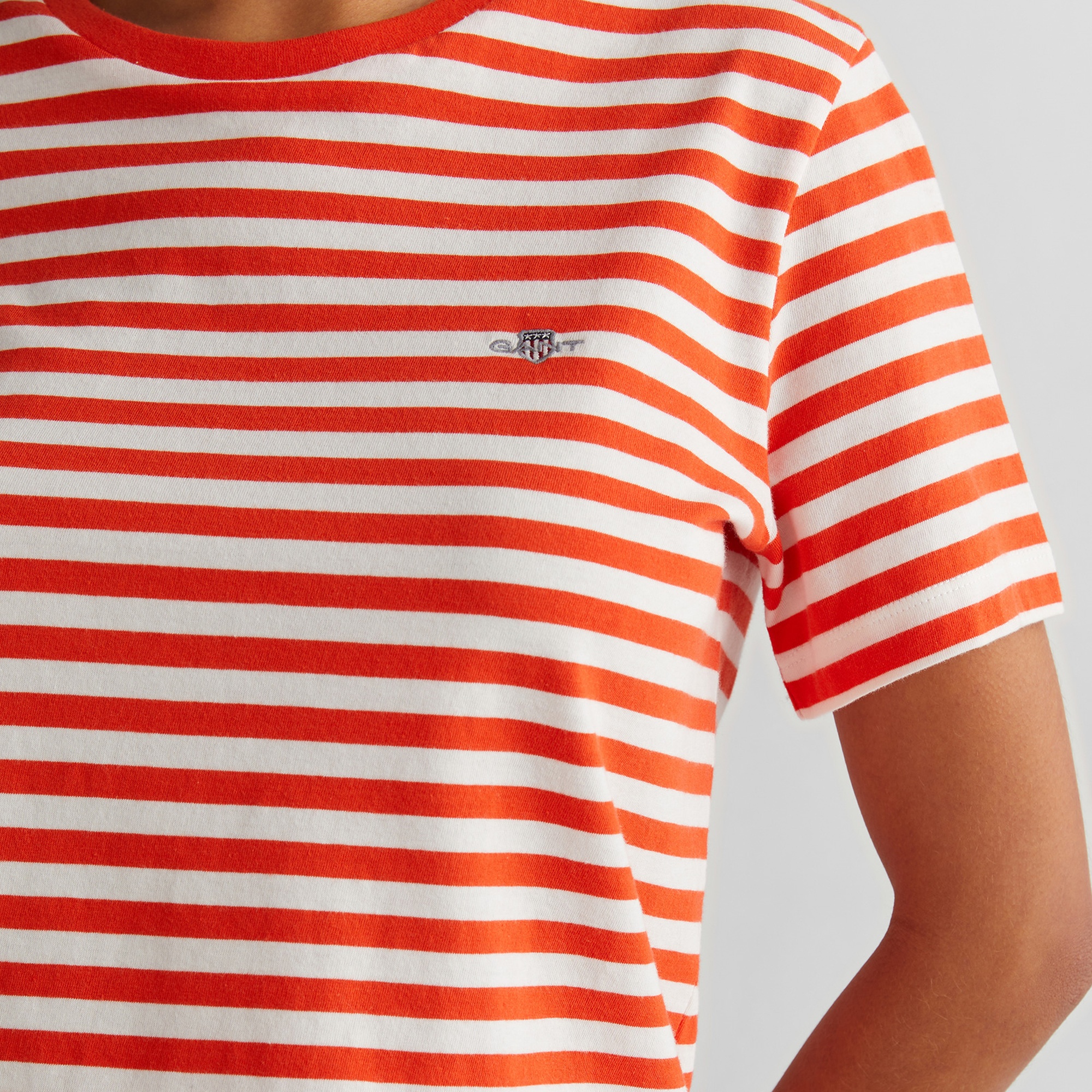 GANT Kadın Turuncu Regular Fit Bisiklet Yaka Çizgili T-Shirt