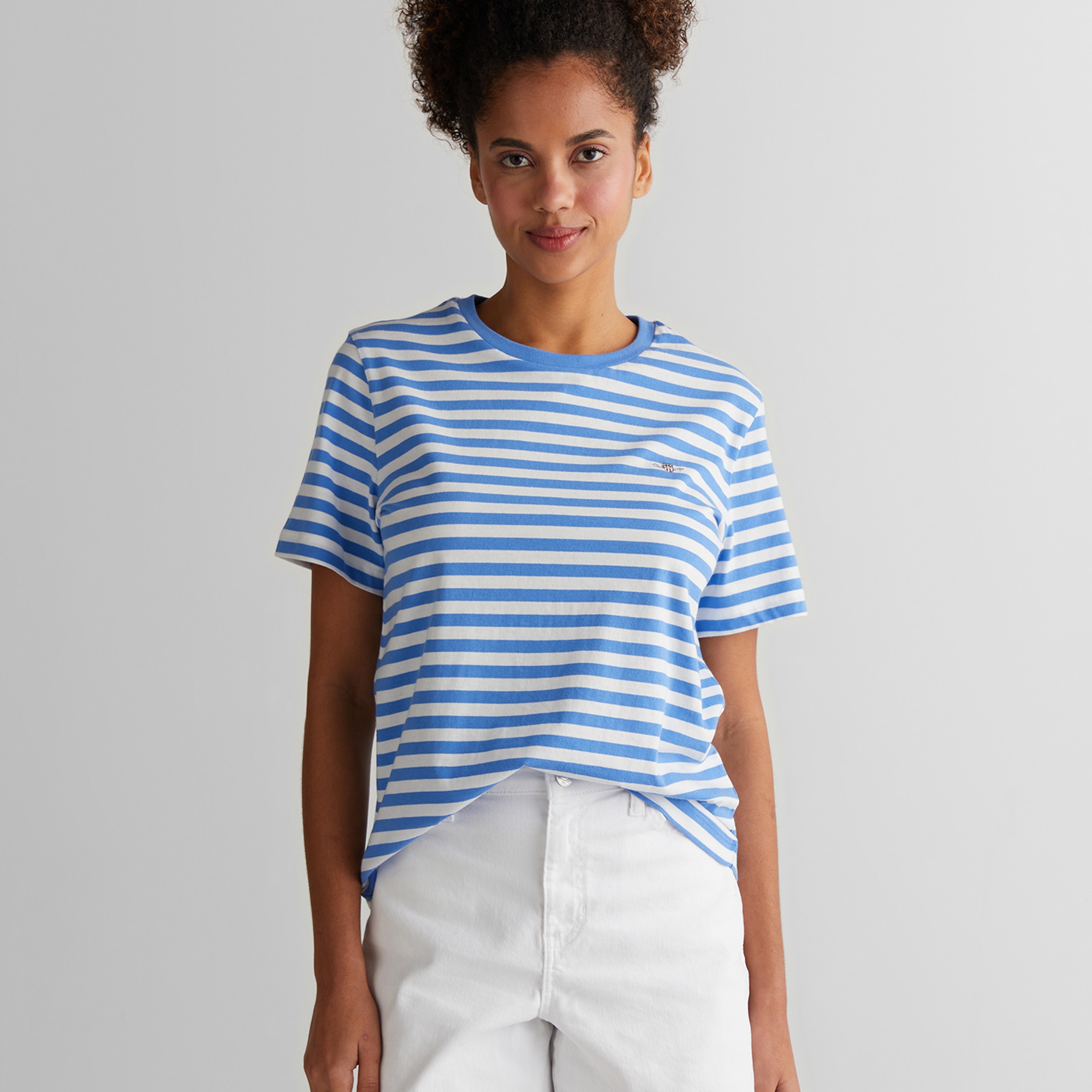 GANT Kadın Mavi Regular Fit Bisiklet Yaka Çizgili T-Shirt