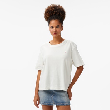  Tommy Hilfiger Relax Modern Cody Kadın Beyaz T-Shirt