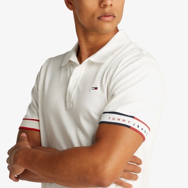  Tommy Jeans Slim Flag Cuff Ext Erkek Beyaz Polo