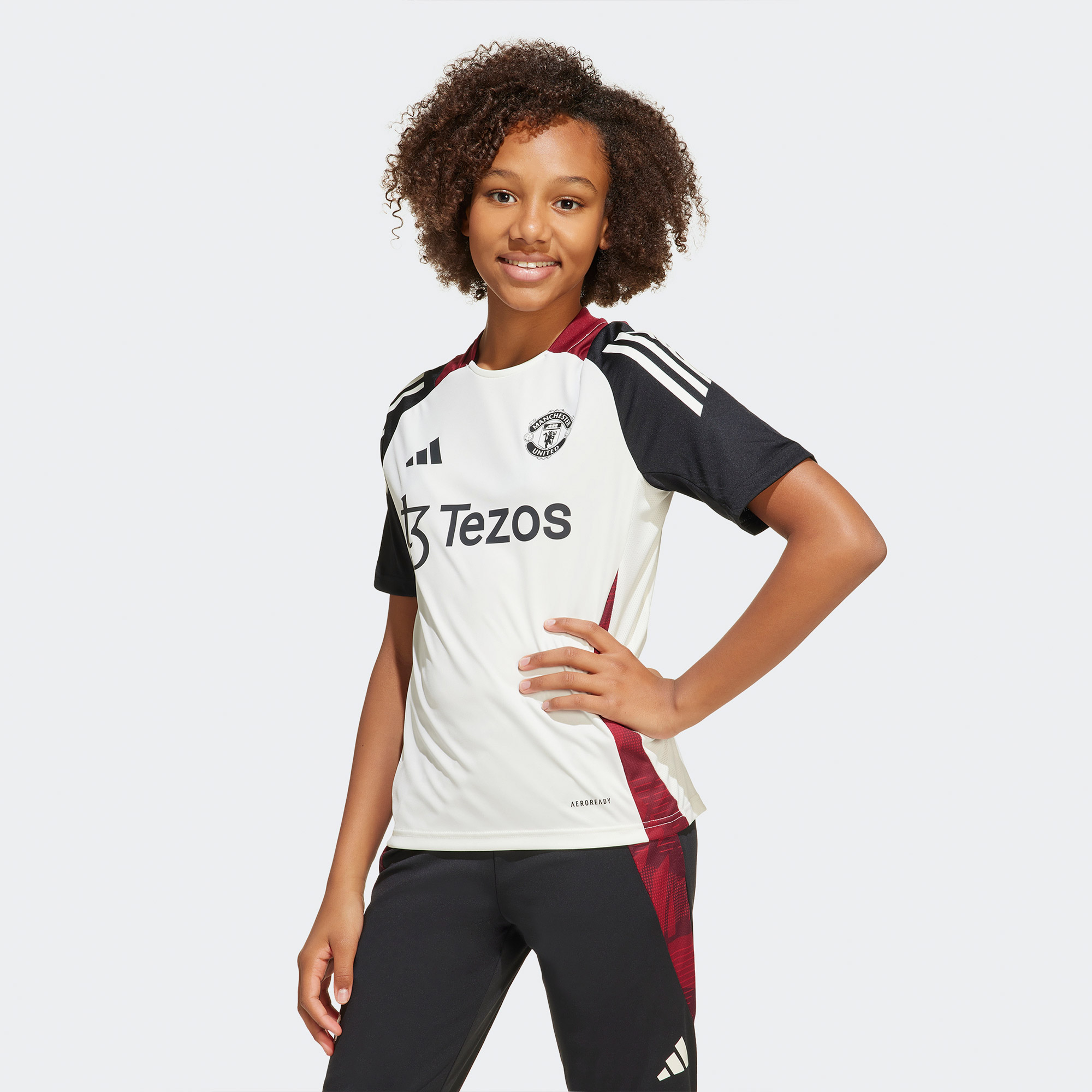  adidas Mufc Tr Jsy Y Çocuk Beyaz T-Shirt