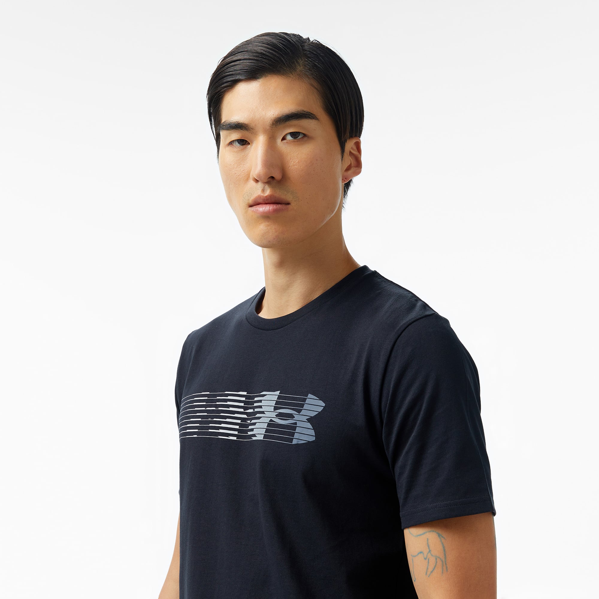  Under Armour Lc Fly in Logo Erkek Siyah T-Shirt