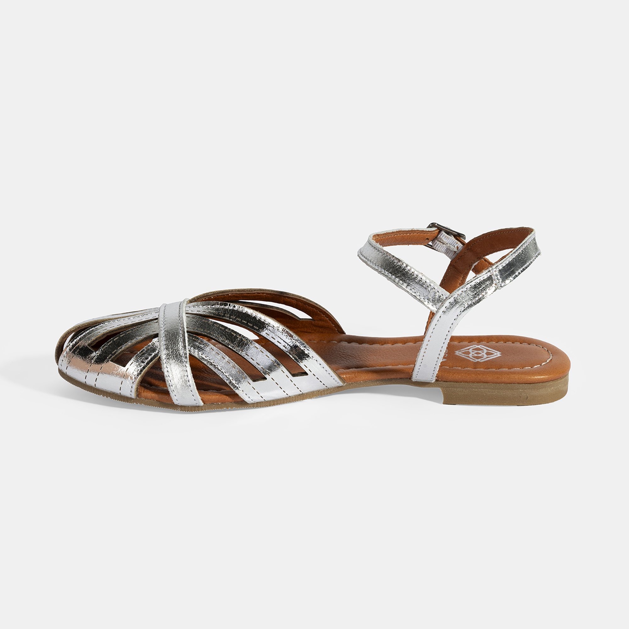 Kadın Gümüş Ayarlanabilir Tokalı Rugan Sandalet